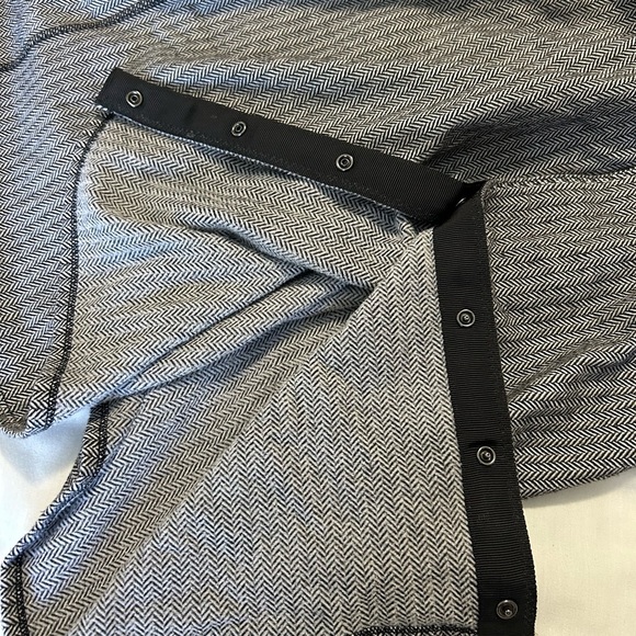 Lululemon Herringbone Vinyasa Scarf - Picture 3 of 4